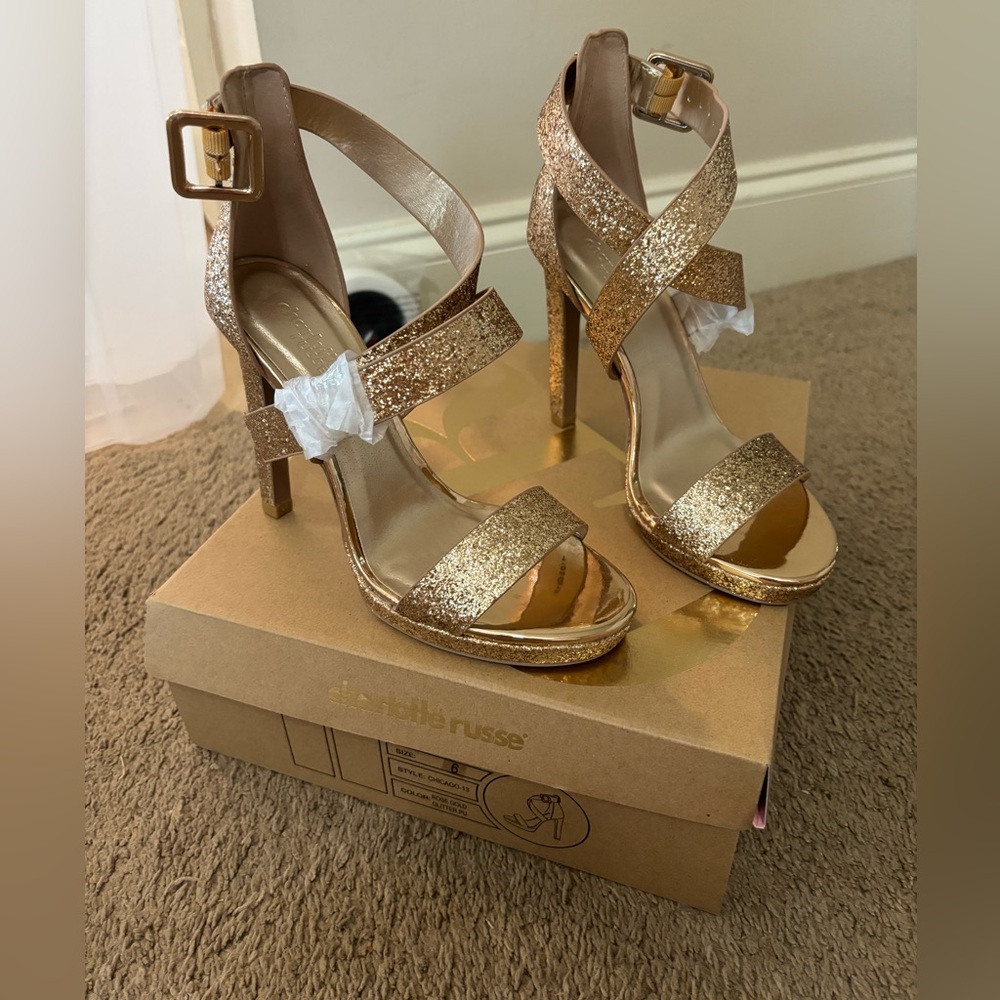 Nib Charlotte Russe gold sandal heels size 6